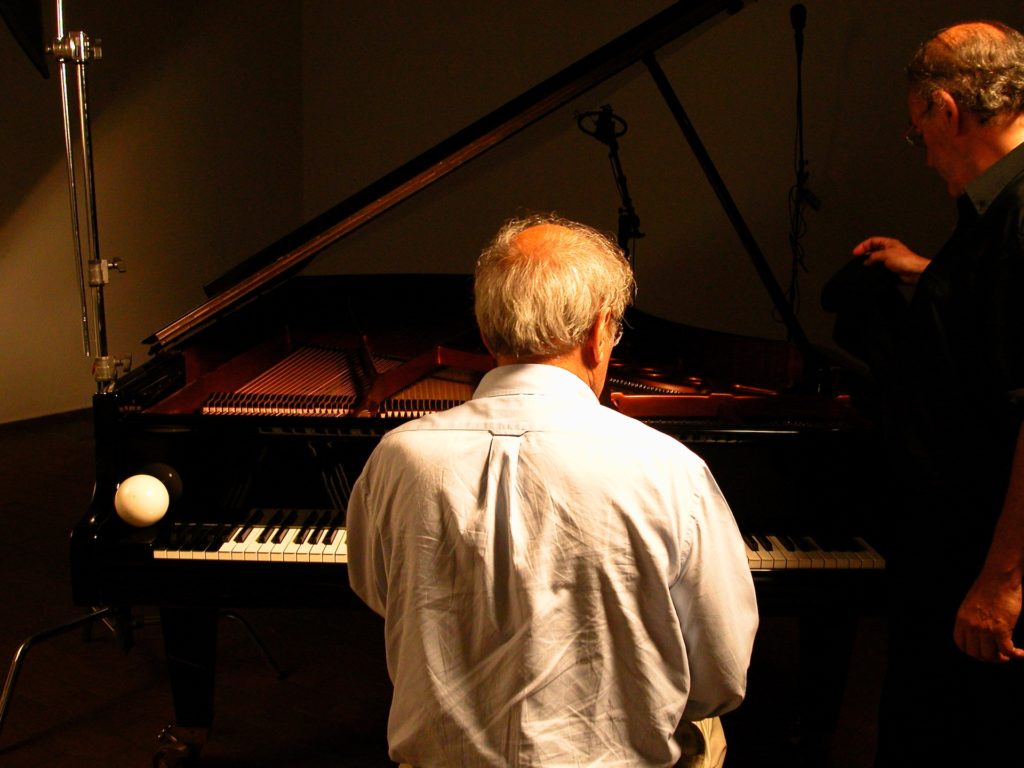 Pere Portabella Carles Santos piano Visca el piano no al no